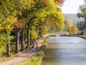 canaux de Bourgogne à vélo