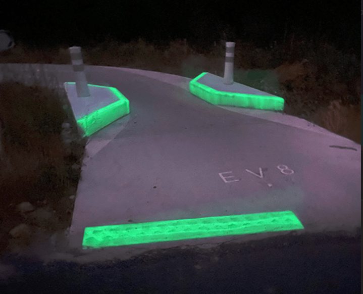 La peinture Luminokrom photoluminescente pour plus de sécurité à vélo