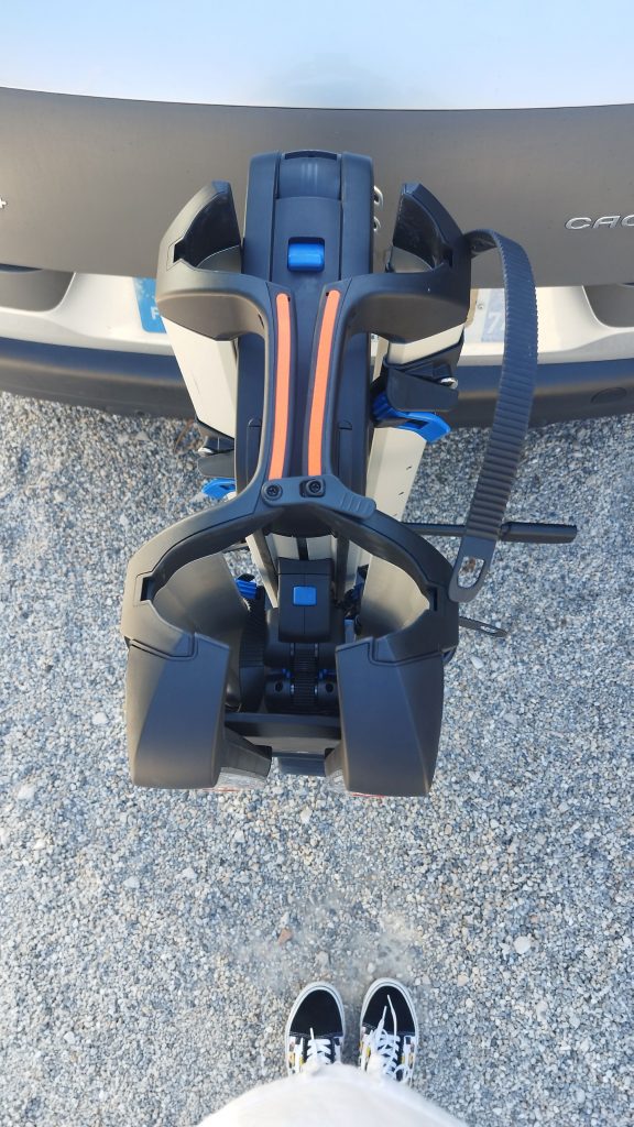 Un porte vélo pratique qui se plie et ne prend pas de place !