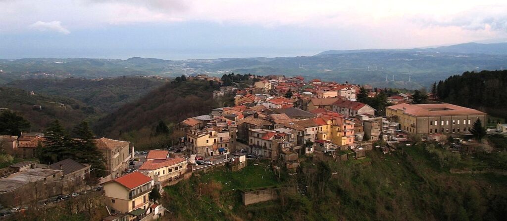 Vue panoramique de Tiriolo