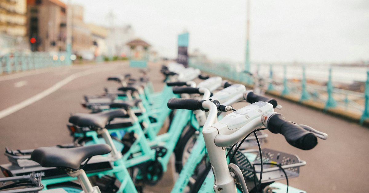 Station de vélos en libre-service en ville, développement mobilité municipales 2026 vélo